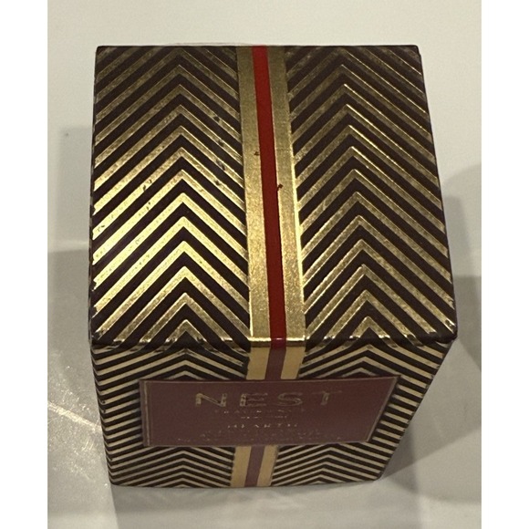 Nest • Hearth • Scented Candle • 2 oz • New In Damaged Box • See Pics!!! - Picture 3 of 8